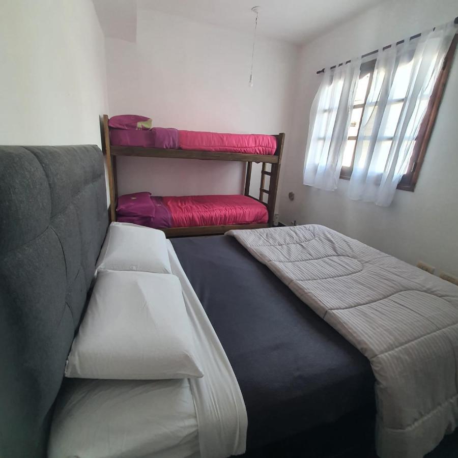 Gueemes Hostel Кордоба Екстериор снимка